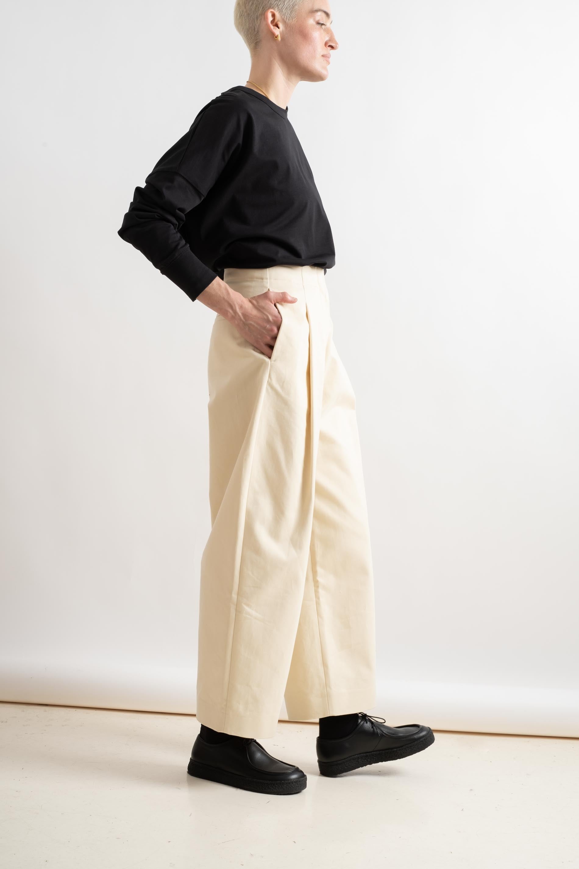 Studio Nicholson | DORDONI VOLUME PANT IN CREAM – RELIQUARY