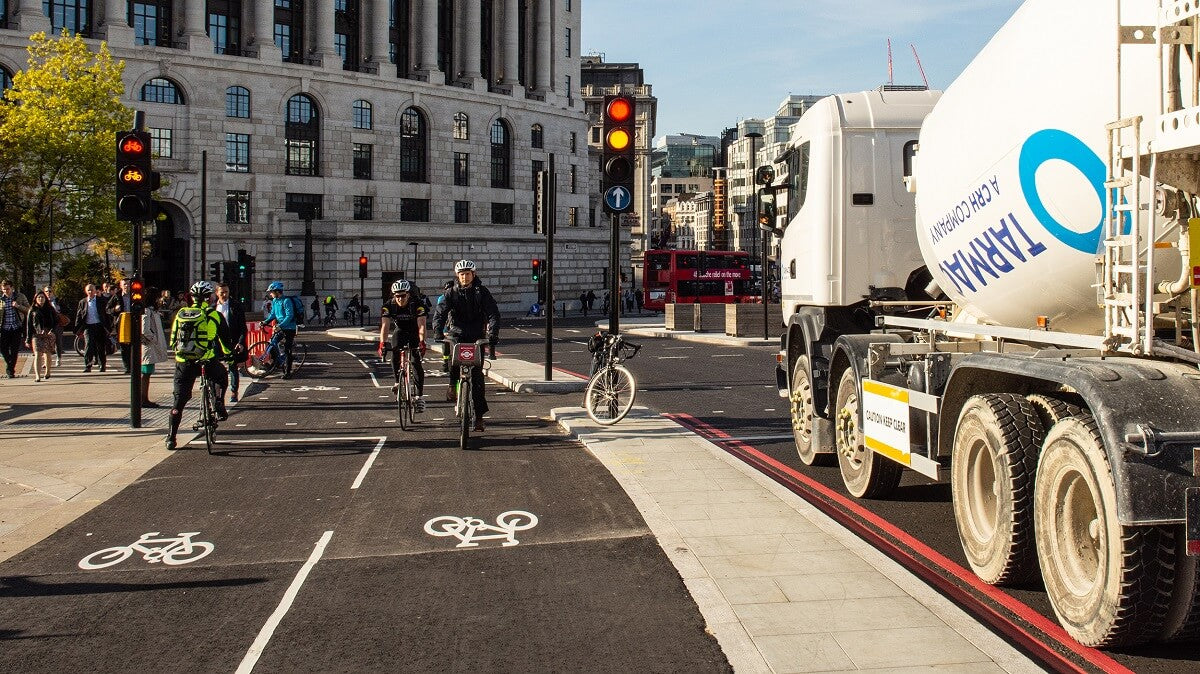 e-bike ride London Cycleways