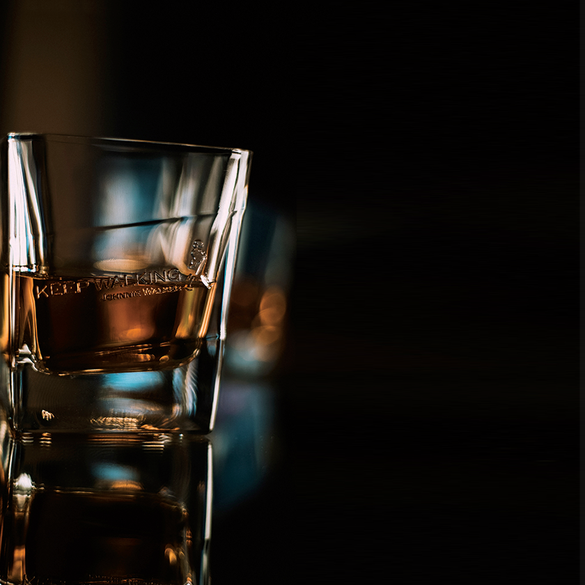 Whiskey Gifts Baskets Sent to Cowansville, Québec