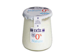 Ekia, yaourt nature 0% pot verre au lait de vache