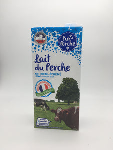 Lait demi écrémé UHT