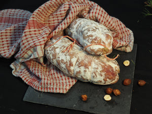 Saucisson artisanal aux noisettes