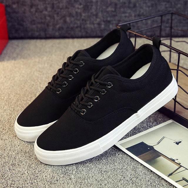 white mens canvas sneakers