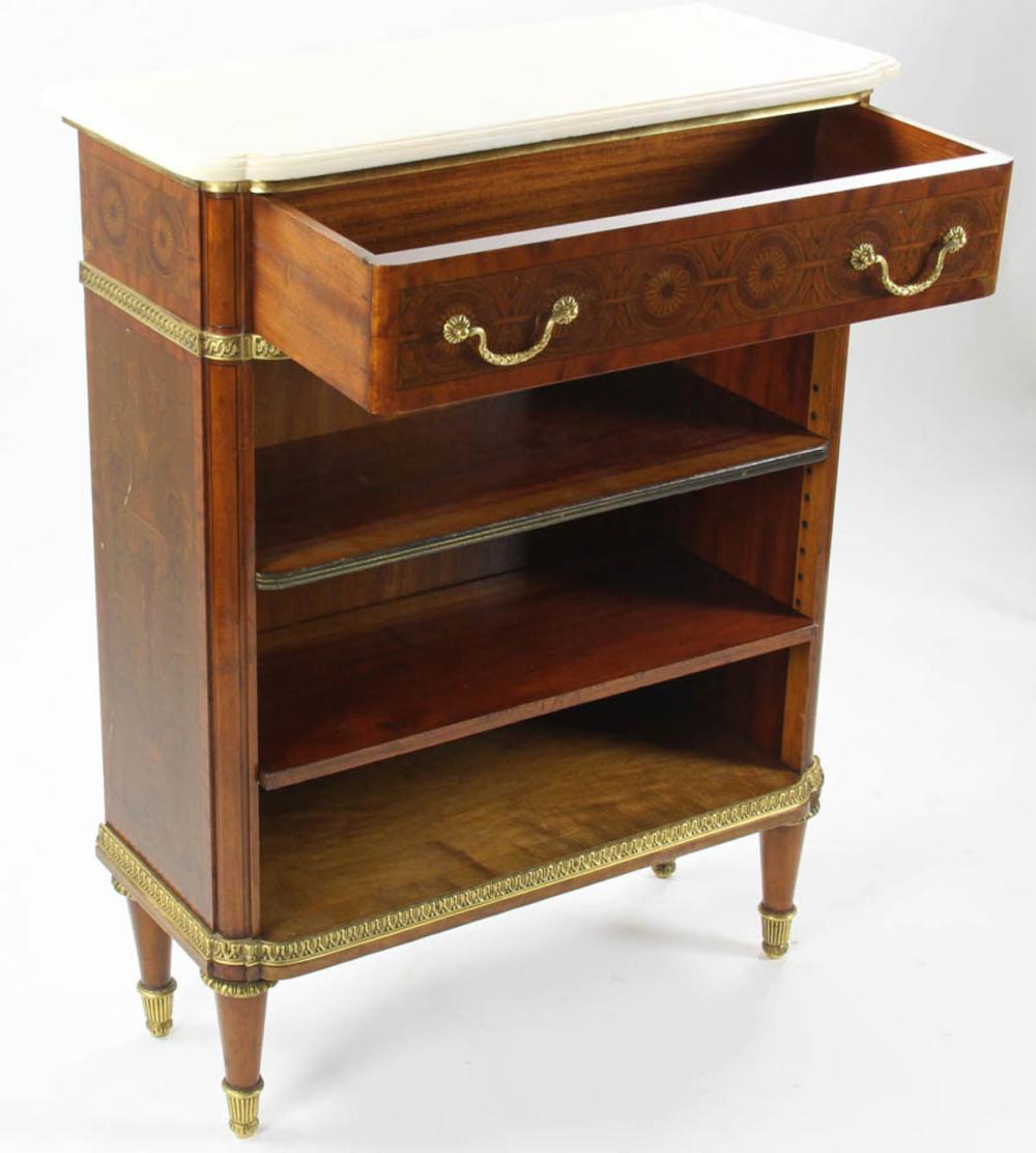 19th C Louis Xv Style Bookcase Salisbury Manus