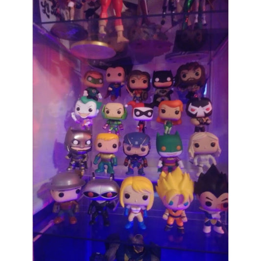 https://cdn.shopify.com/s/files/1/0063/5299/4375/products/acrylic-shelf-riser-display-full-size-for-detolf-action-figures-collectibles-dorbz-630laser-purple-violet-toy_818.jpg?v=1580414605&width=533