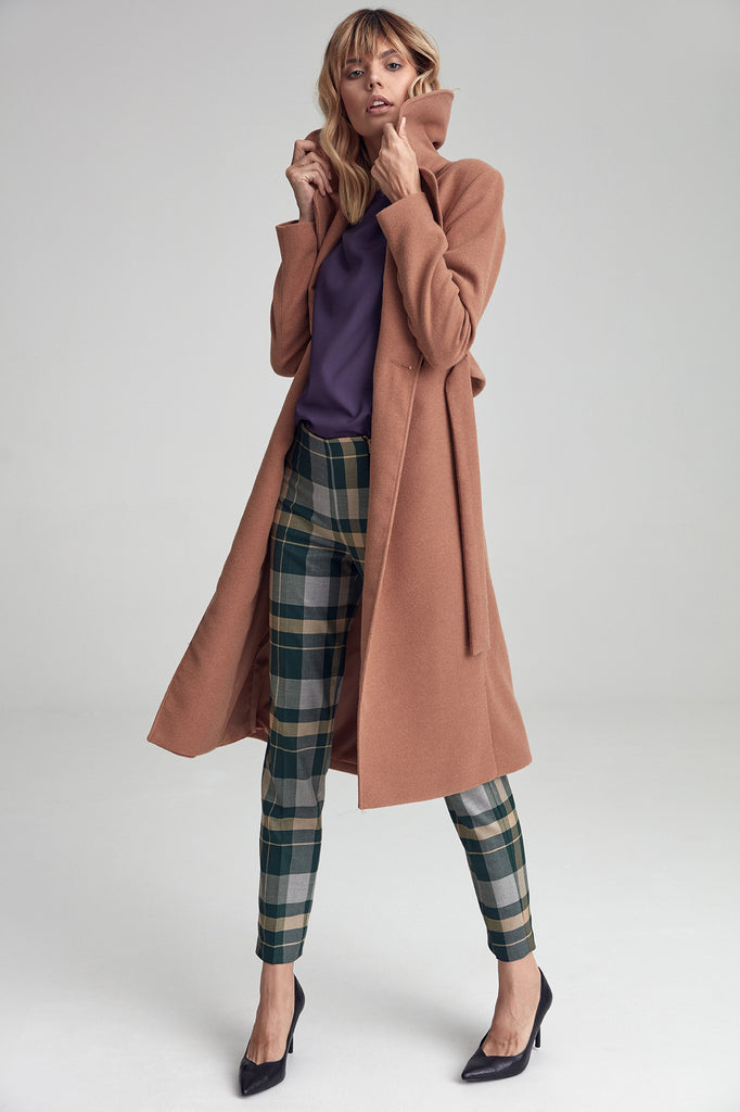 Brown trench coat, chic and warm, for women