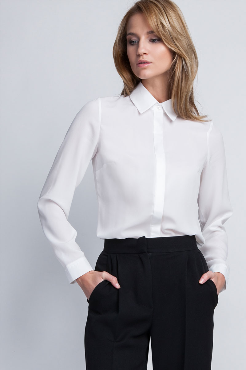 What blouse to wear to work, in business?