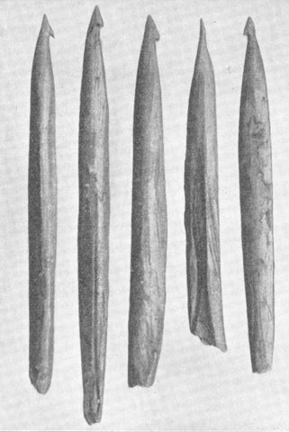 oldest crochet hooks arielle de pinto