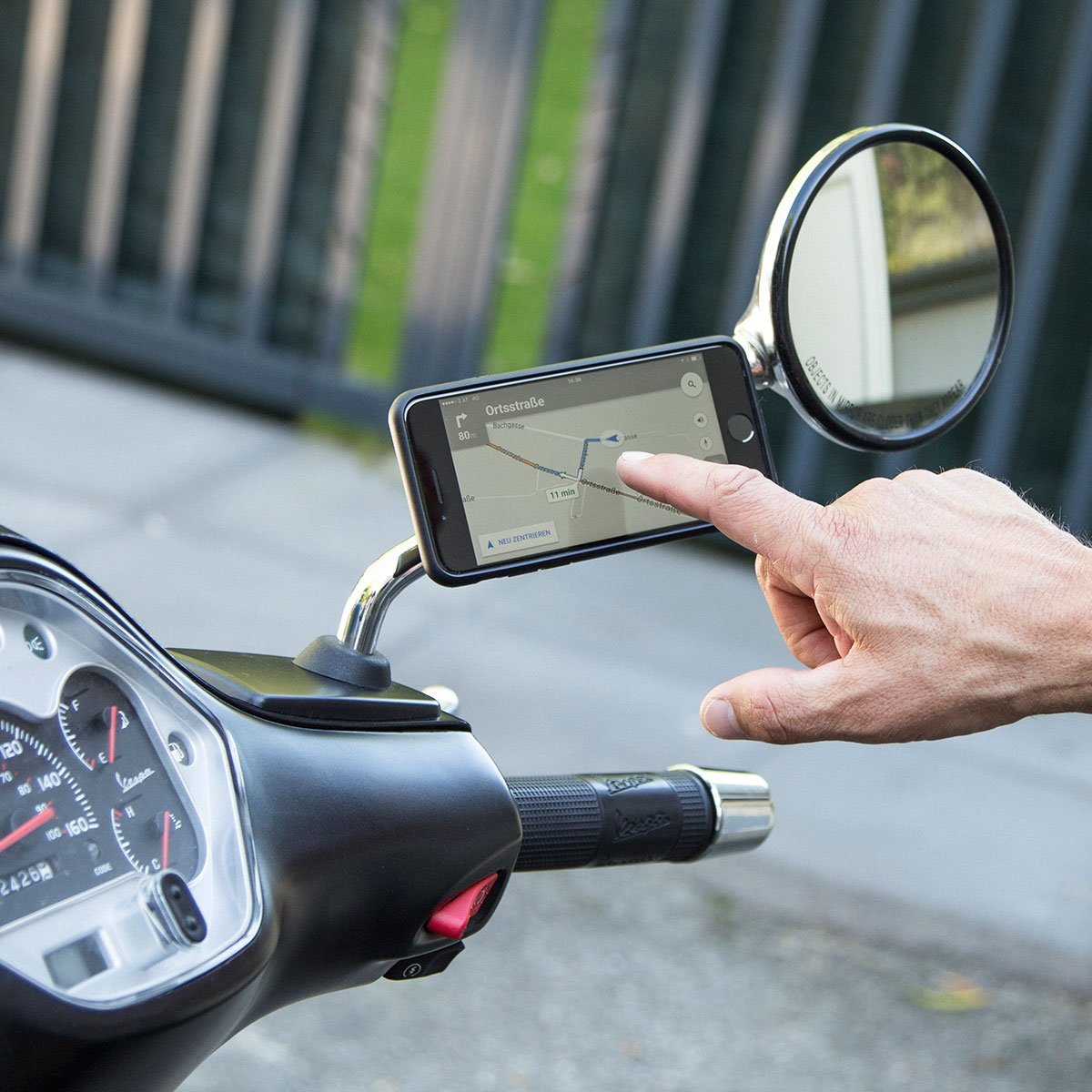 schaak stad Gedachte SP Connect Bike Moto MirrorI Telefoonhouder iPhone 8+/7+/6s+/6+ Zwart  kopen? Doornbikes | Doornbikes