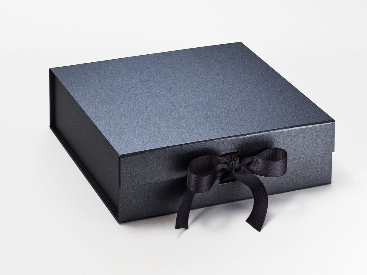 Large Luxury Folding Gift Boxes and Keepsake Boxes from stock ...