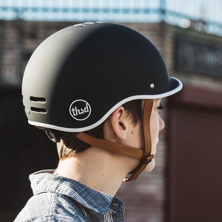 thousand helmet black