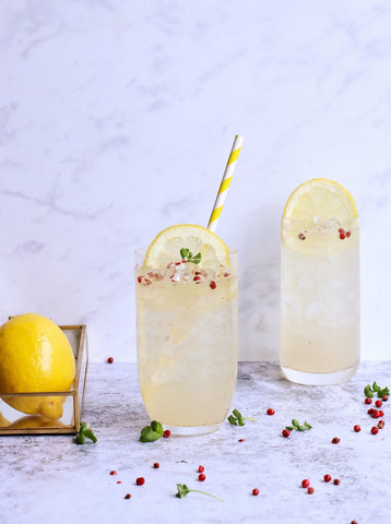 Two glasses of lemon mocktail