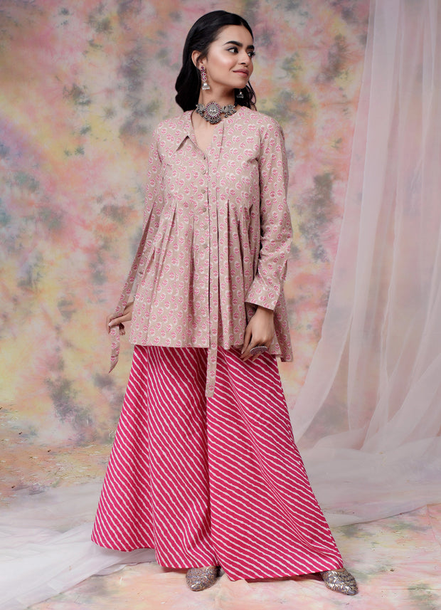 Rangrez Pink Floral Box Pleat Kurta - Technicolour Dreampants Private Limited