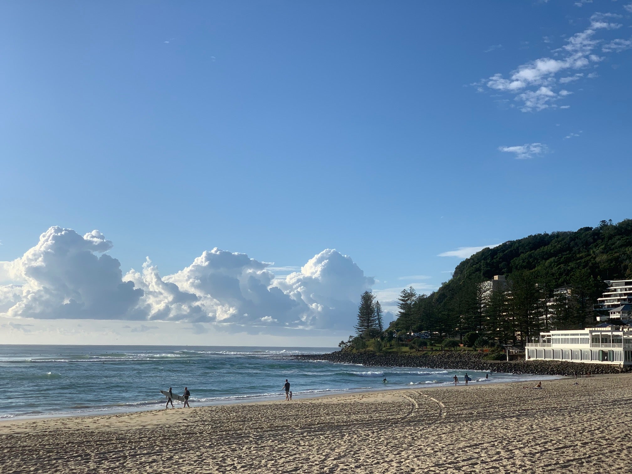 burleigh-heads-gold-coast-queensland-beach