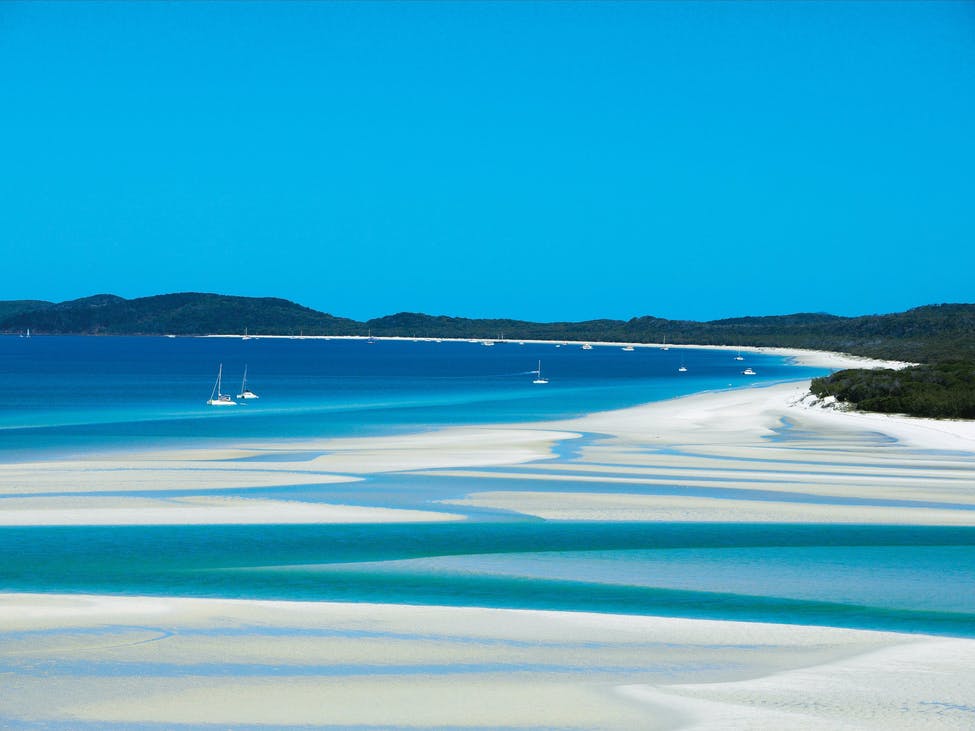 whitehaven-beach-queensland-com