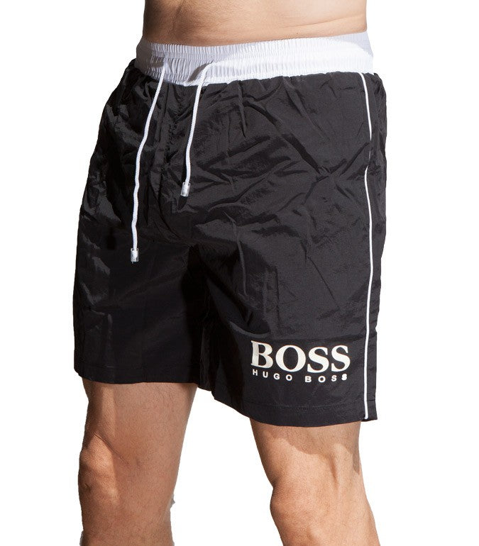 hugo boss shorts and jumper
