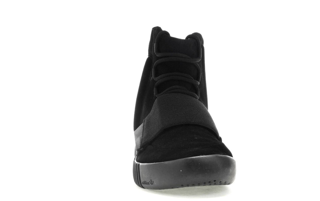 Adidas Boost 750 "Triple Black" – Lucky Laced Sneaker Boutique