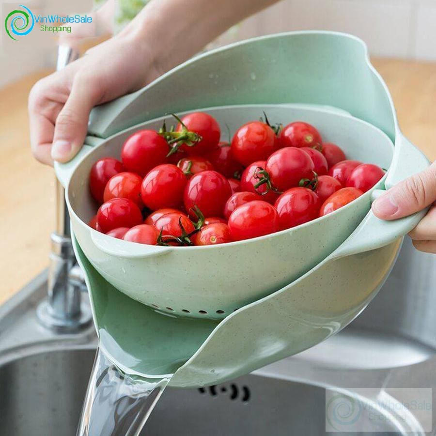 colander and bowl