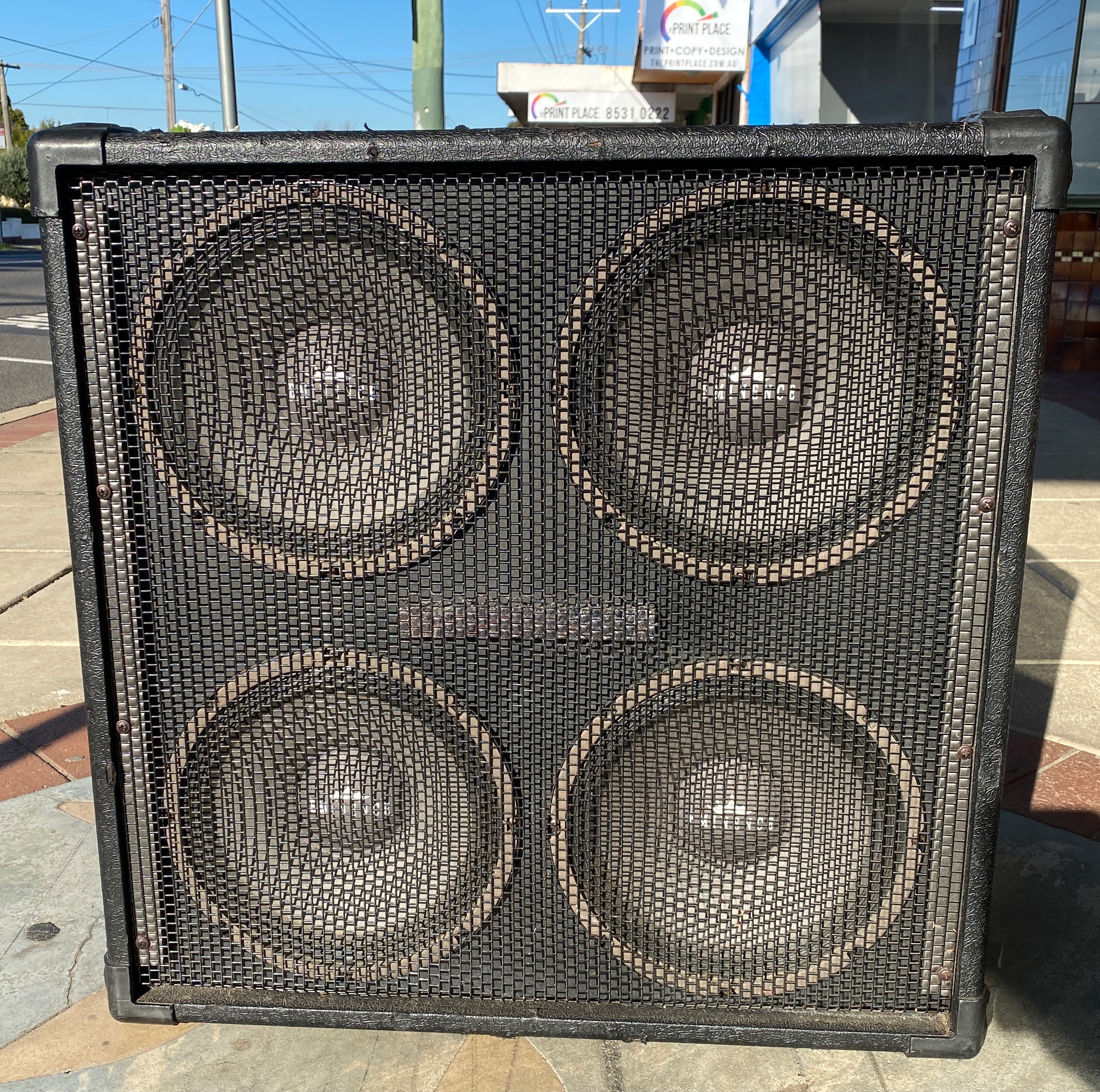 bass speaker enclosure