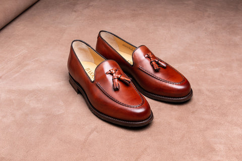 Men's tassel loafer shoe