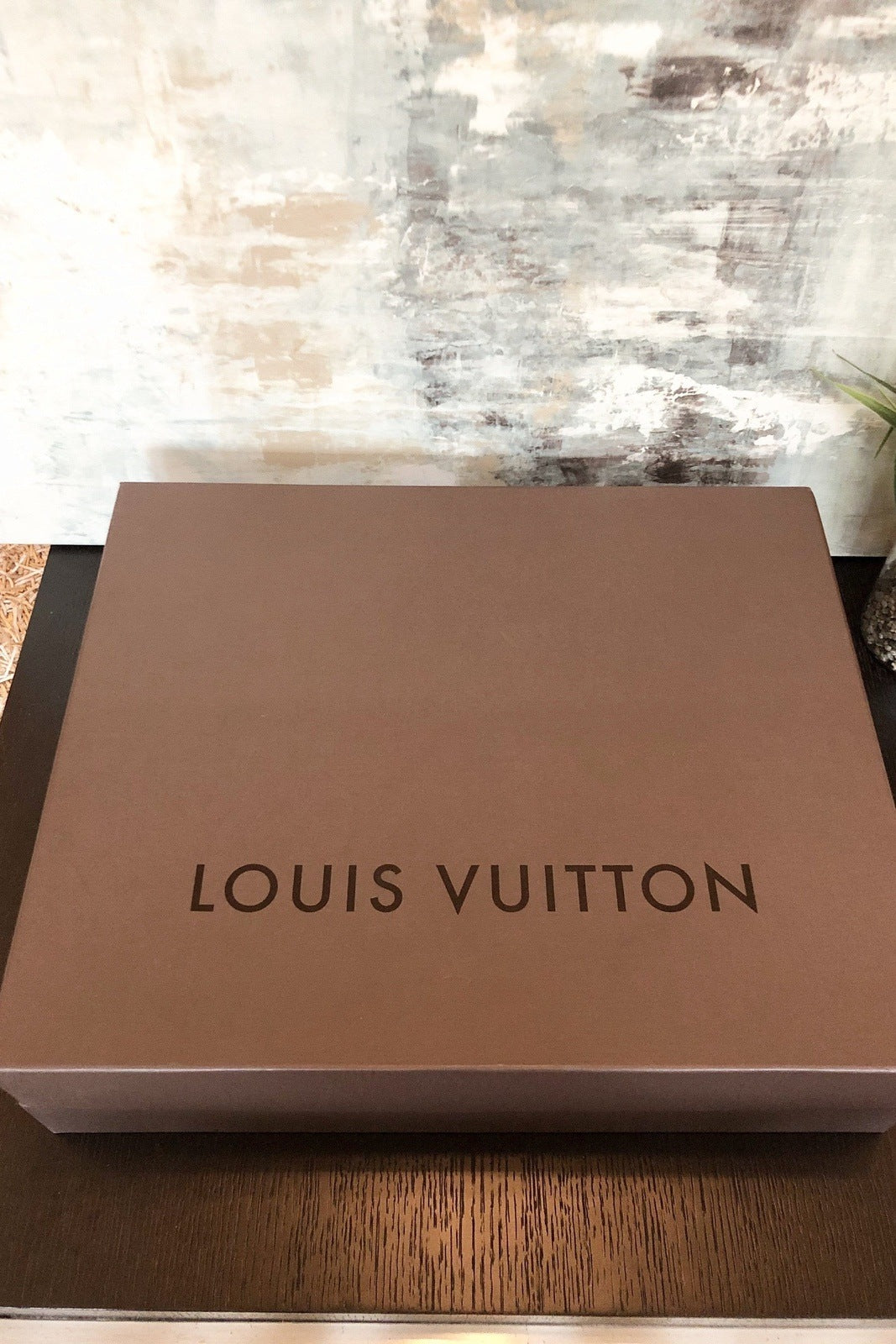 Louis Vuitton Monogram Canvas & Fuchsia Emilie Wallet, myGemma, DE