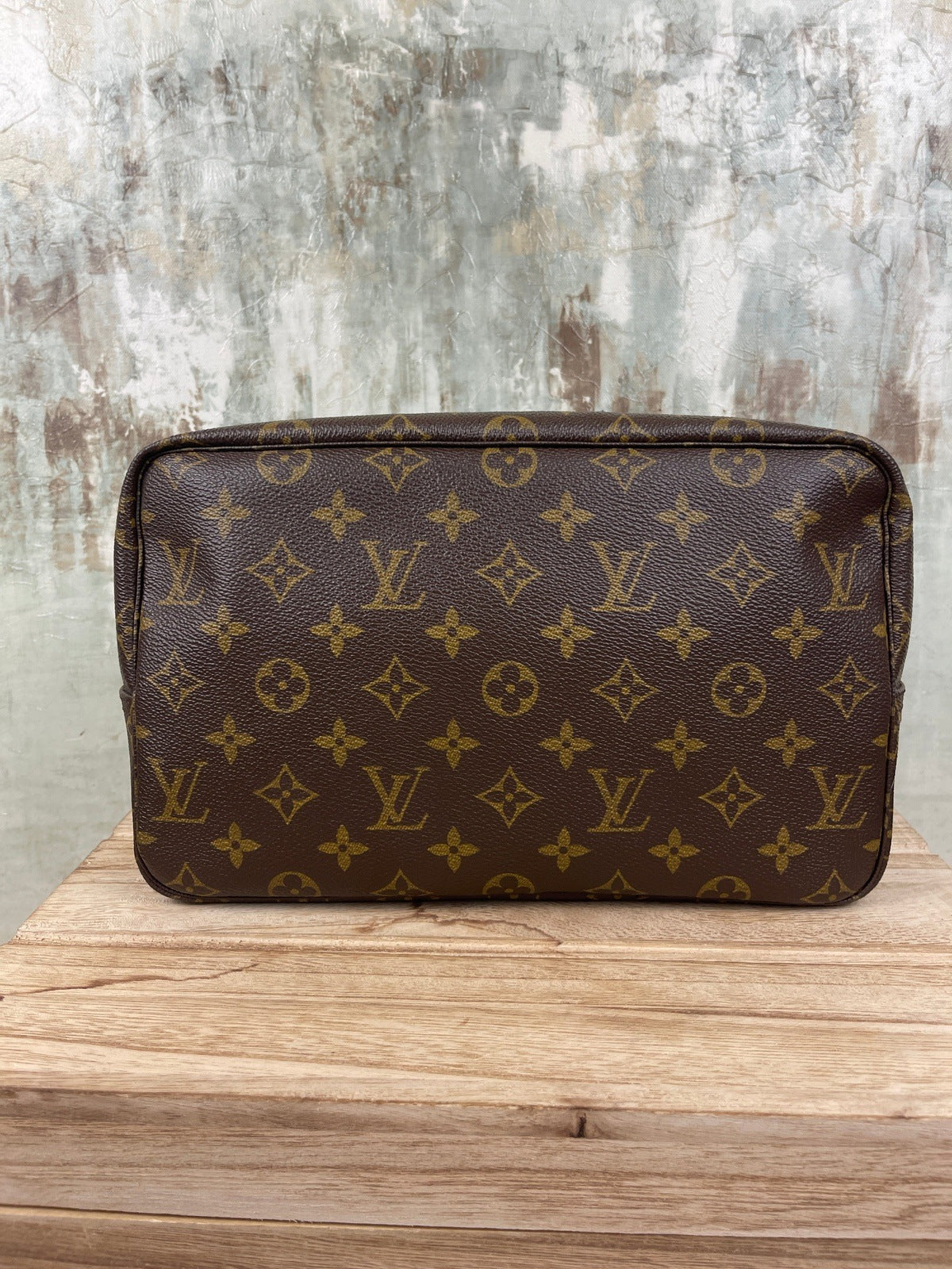 Louis Vuitton Toiletry Pouch 26 Monogram Brown in Coated Canvas with  Gold-Tone