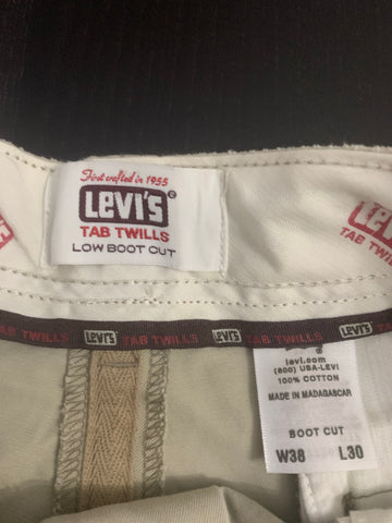 Preowned NWT Levi's Tab Twills Pants – Diva On Fleek Boutique