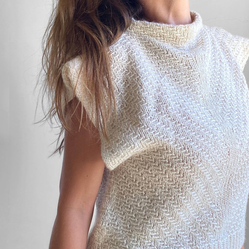 Elisa Vest Crochet Pattern - Easy and Modern – Max and Herb