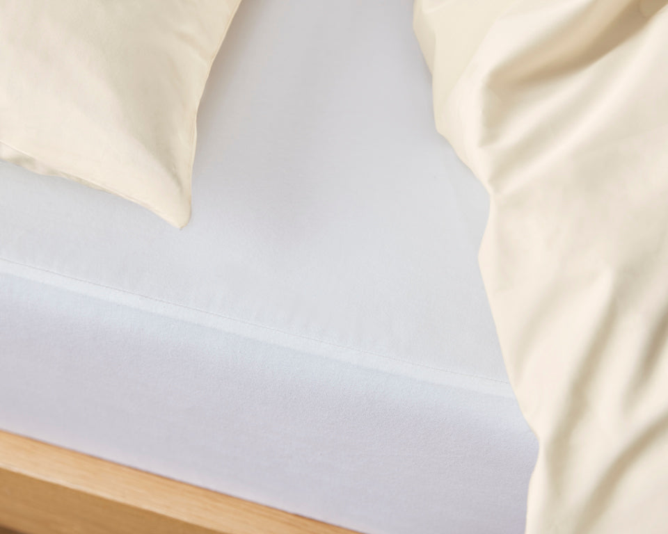 15 Organic Cotton Waterproof Mattress Protector – Nest Bedding®