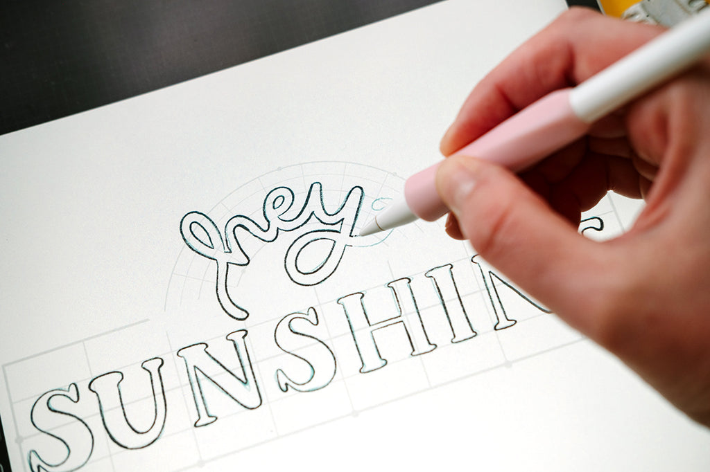 floral hand lettering tutorial