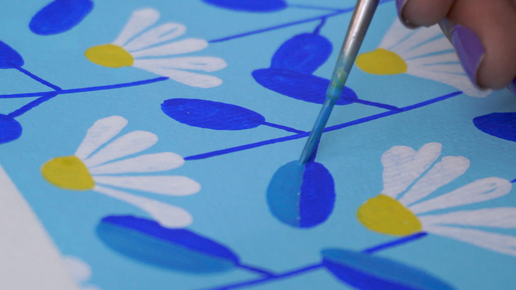 How to paint a floral pattern