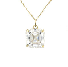Solitaire Pendant Necklace in Gold