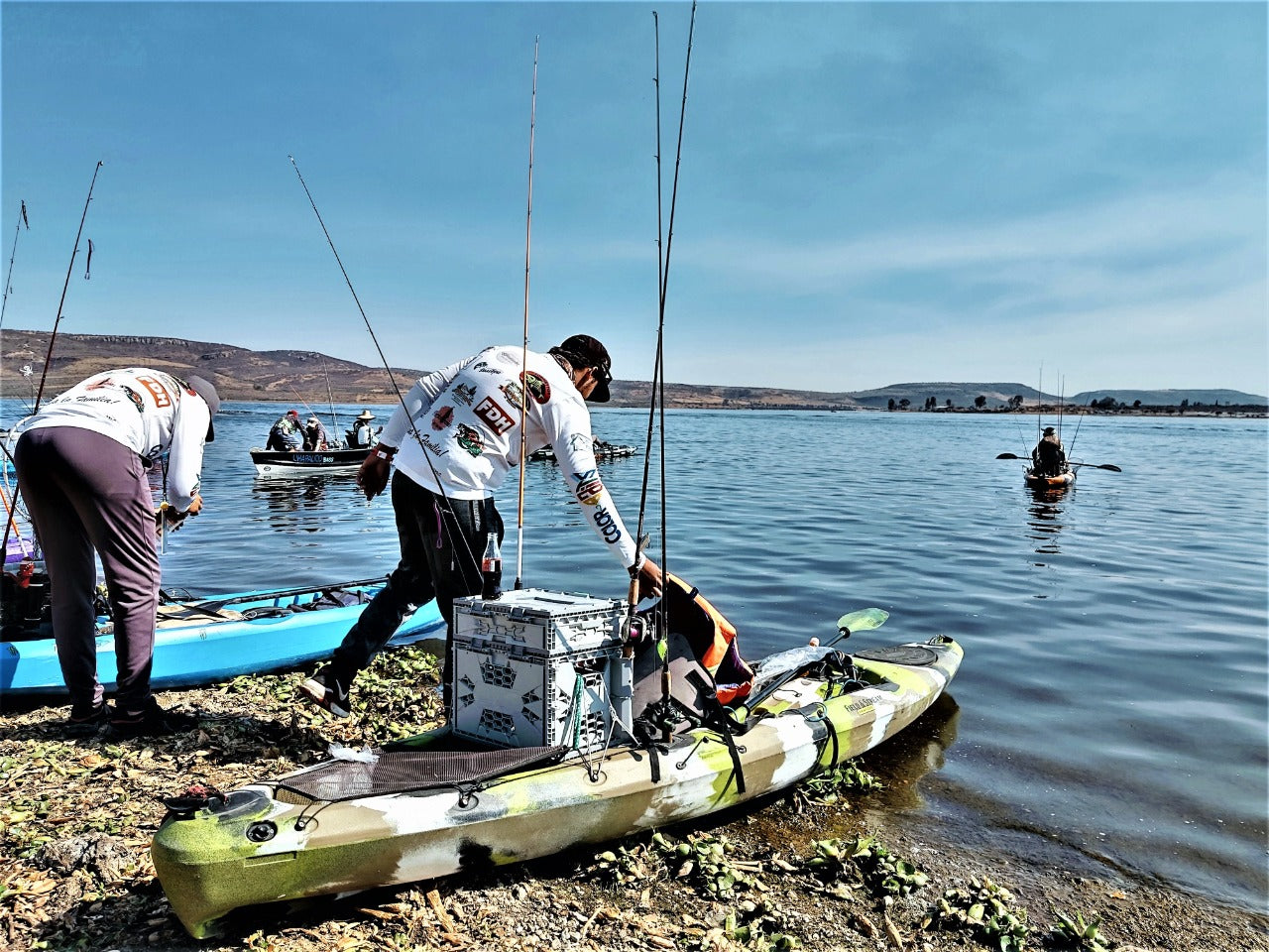Dentro del torneo hubo 3 categorías, embarcación, kayak y orilla