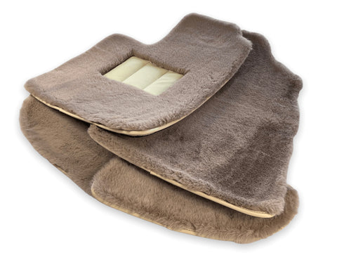 Sheepskin Floor Mats For Bentley Continental GT (2003–2011) Er56 Design