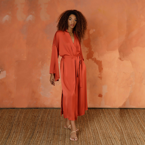 Terracota mid-length robe