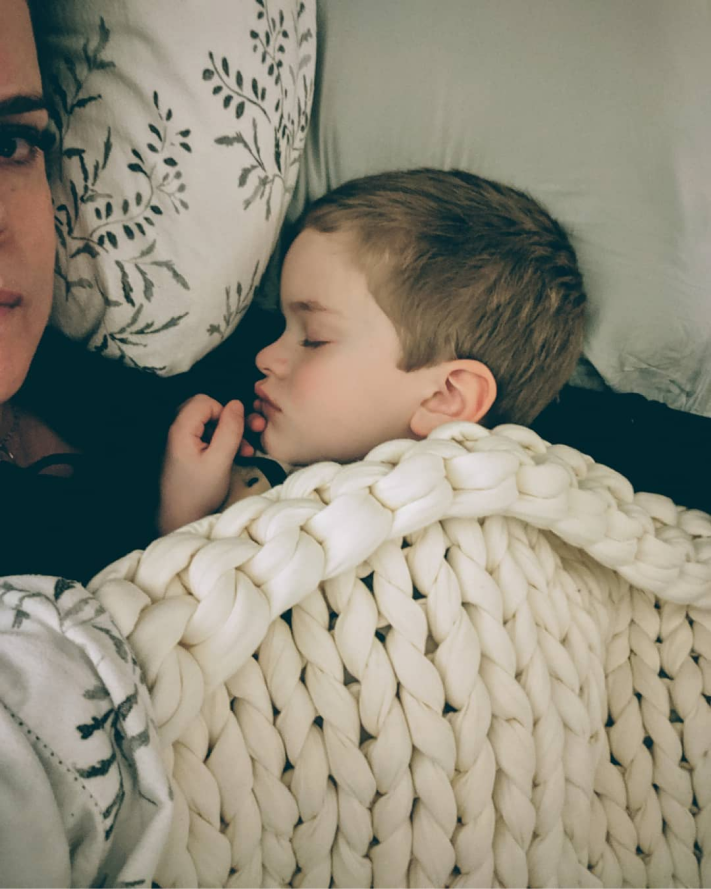 weighted blanket benefits for kids