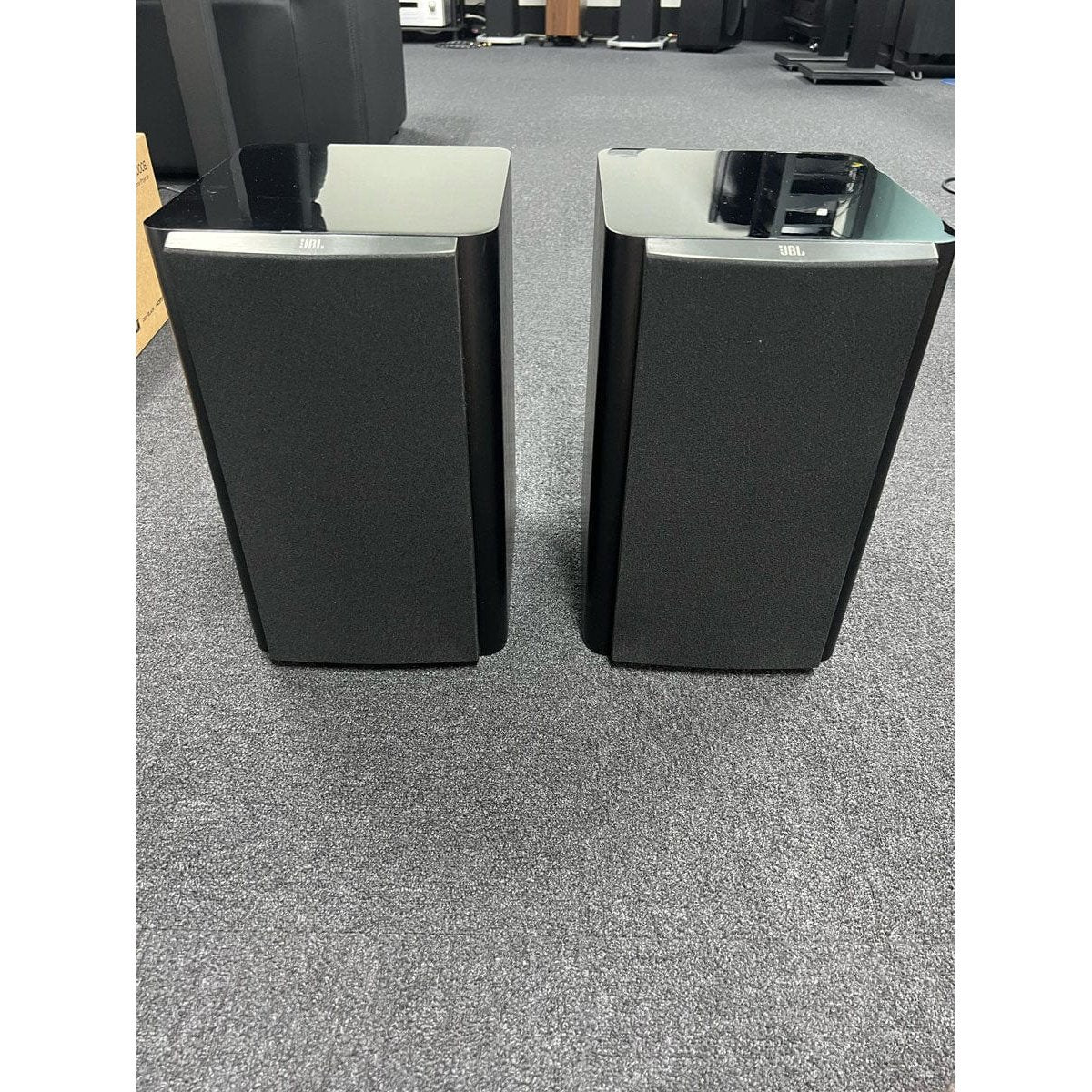 JBL Studio 230 Bookshelf Speakers - Pre-Owned Trade In | CHT Solutions