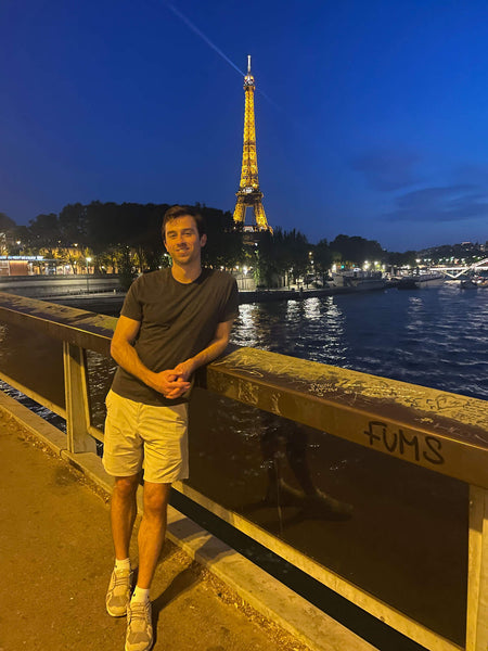 Eiffel tower at night