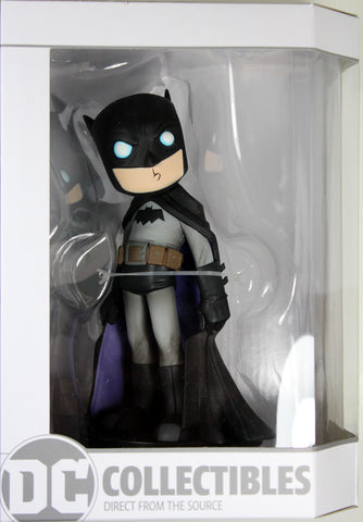 chris uminga batman statue