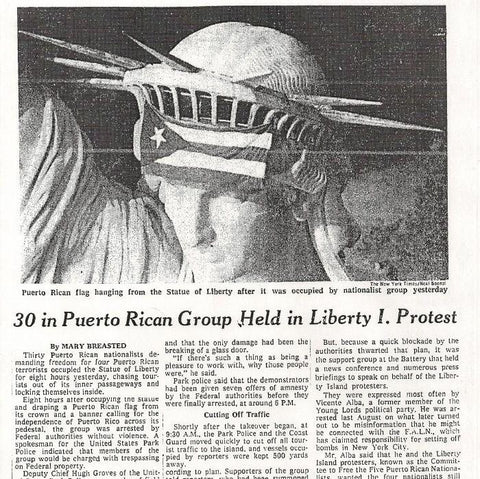 Bandera de Puerto Rico en la Estatua de la Libertad | BoriFrases