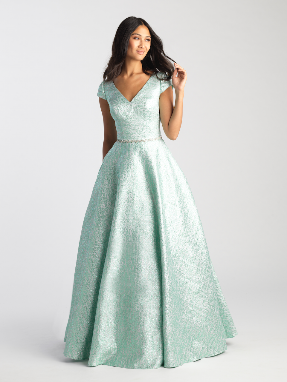 pretty modest prom dresses