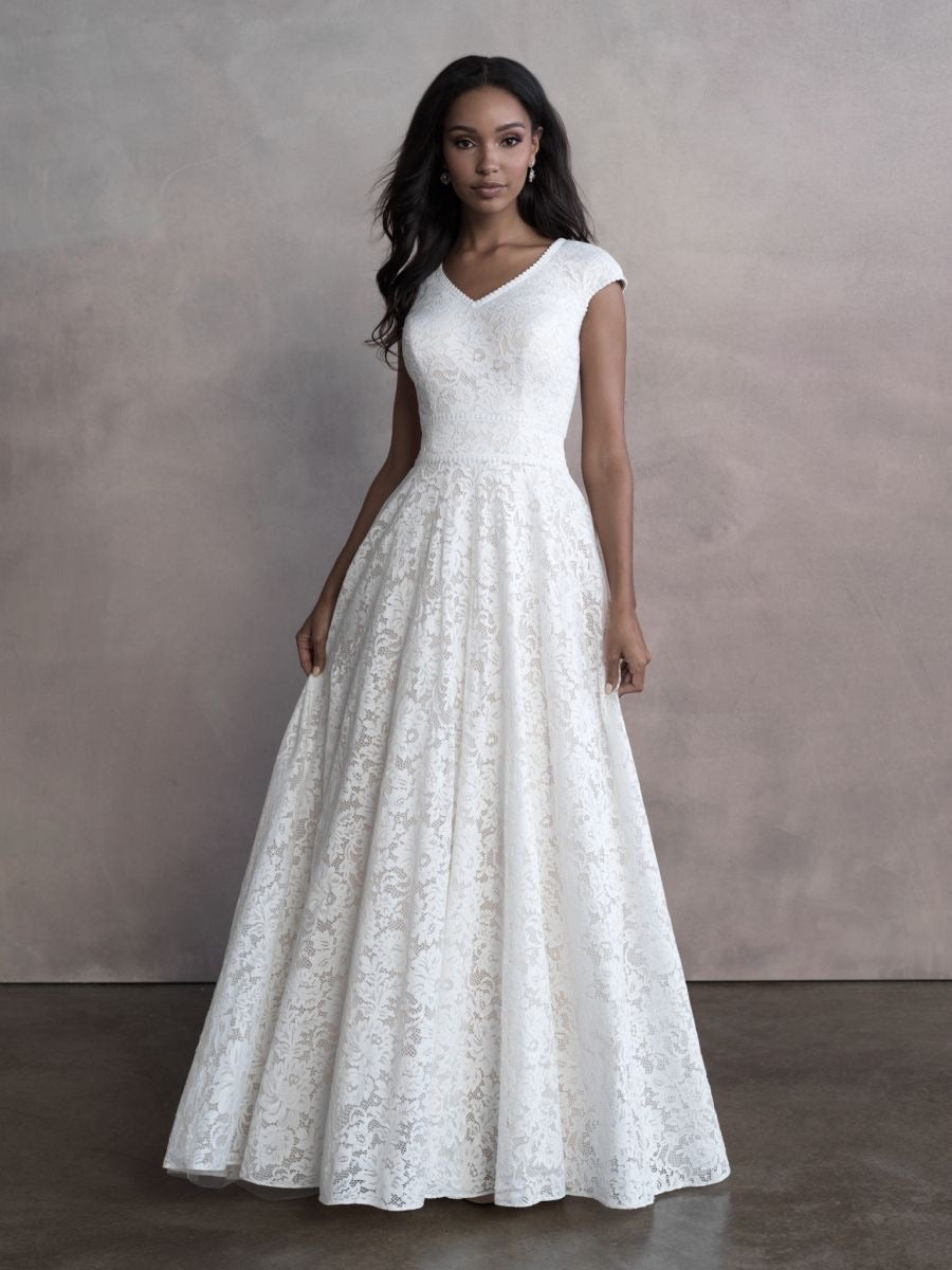 M667 Modest Wedding Dress – A Closet Full of Dresses