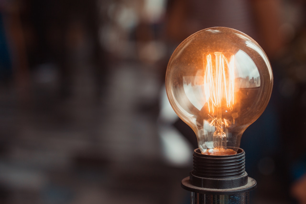 Can I use a higher Watt LED bulb in a 60W fixture? – LiquidLEDs