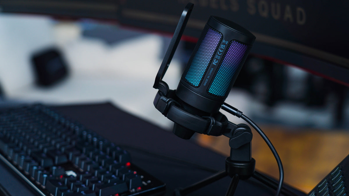 FiFine AmpliGame USB Microphone – A6; Volume Dial, Mule Button & RGB; for  Streaming on PC/LAPTOP/PS - Micro Center