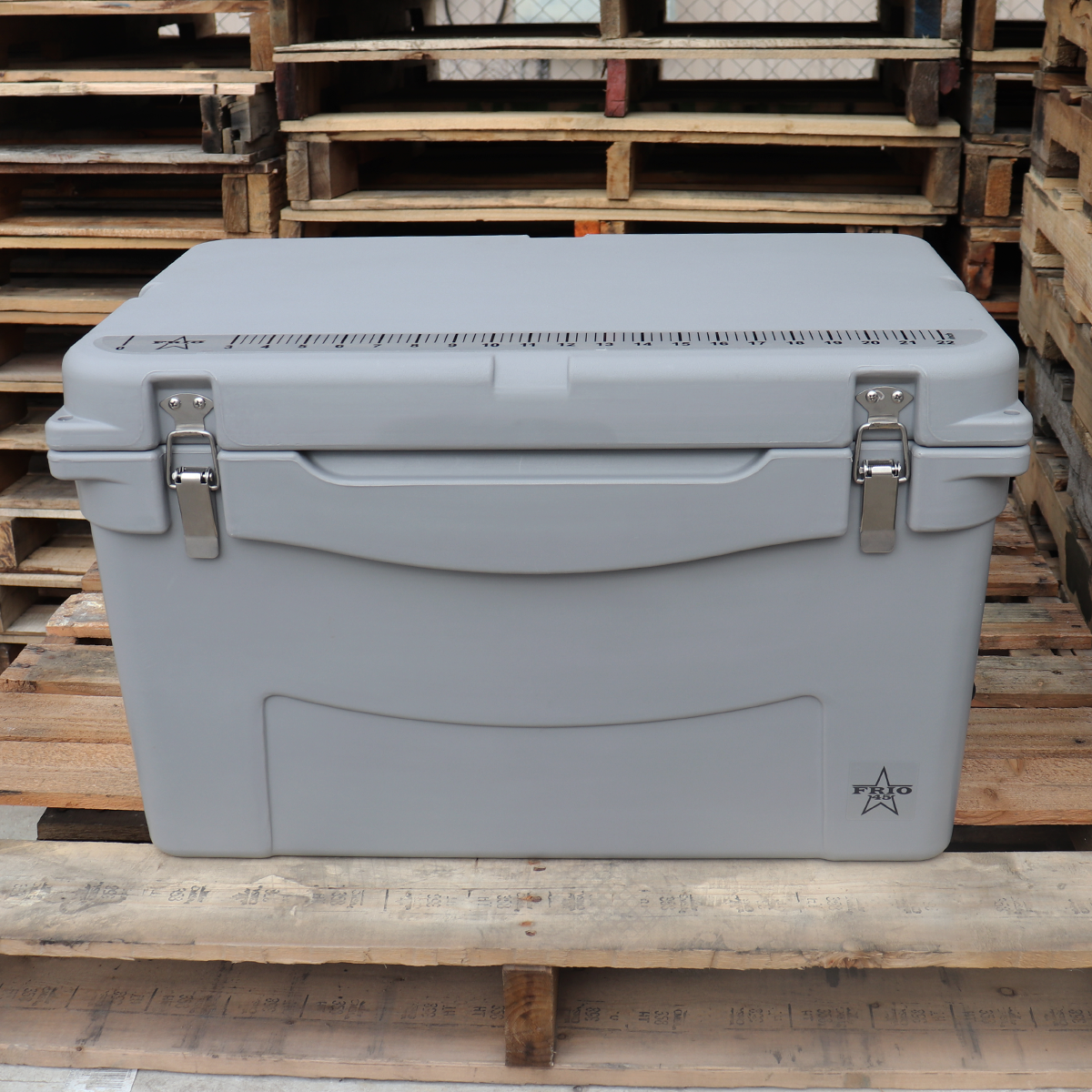 65 QT Hard Cooler - Large Ice Chest