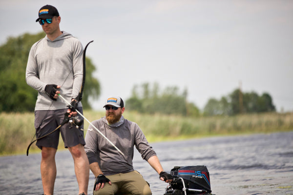 Bowfishing partners