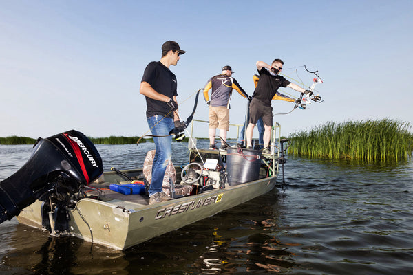 Catfish bowfishing