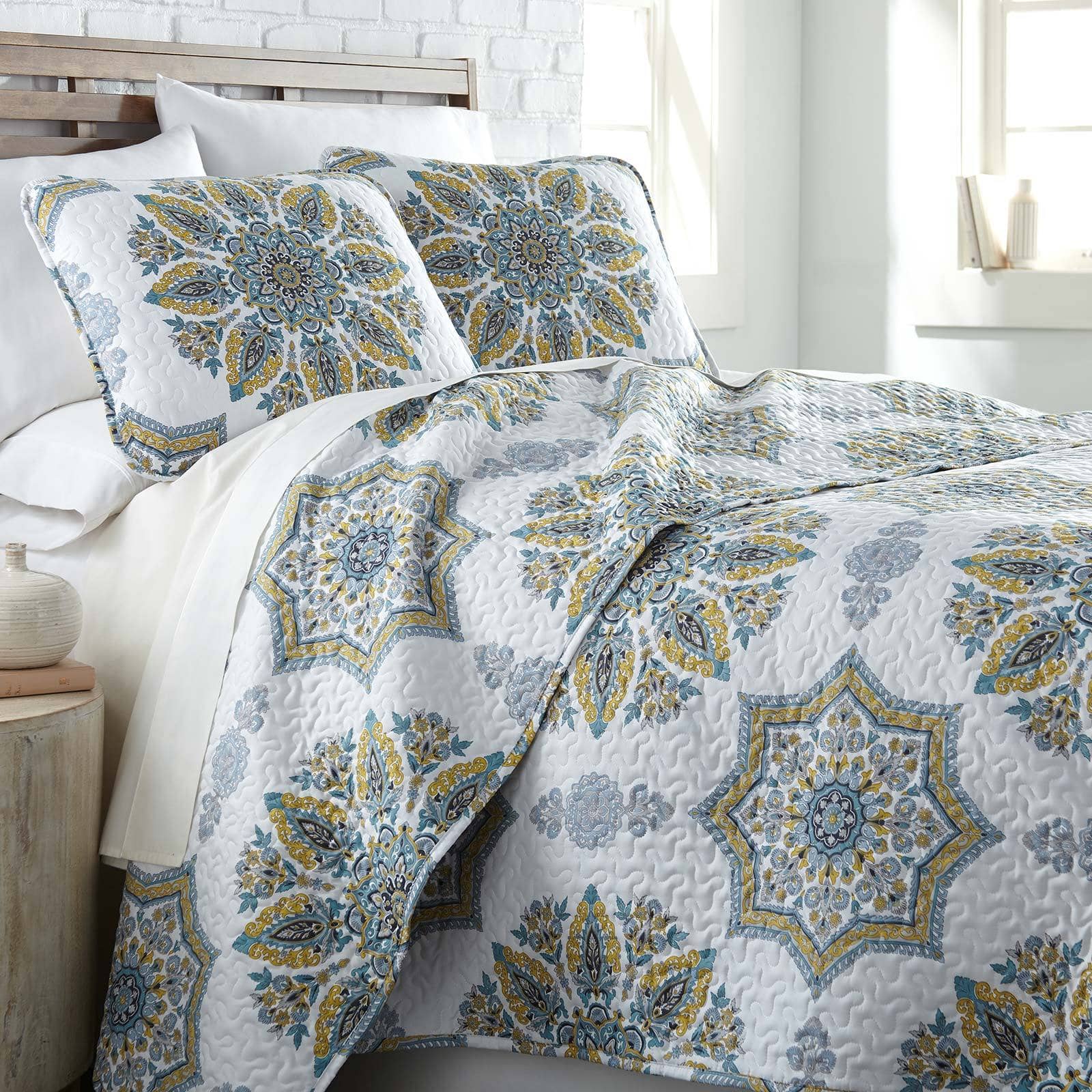 Infinity Reversible Quilt And Sham Set Southshore Fine Linens