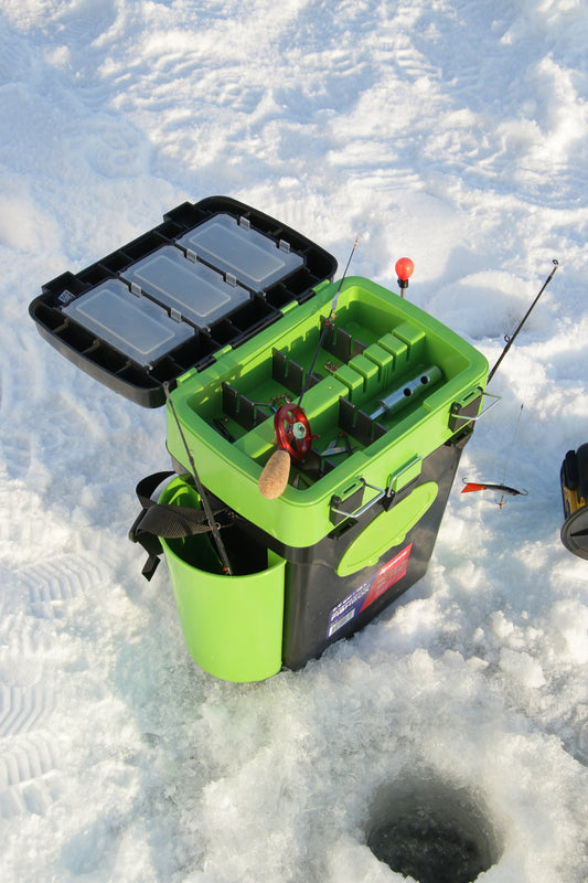 Sensu 270pcs Freshwater Fishing Lures Kit Fishing Tackle Box with Tackle  Incl