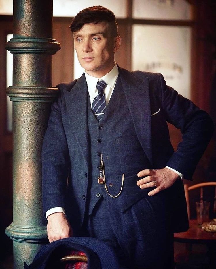 Cillian Murphy as Tommy Shelby | Peaky blinders suit, Business casual  attire for men, Fashion suits for men